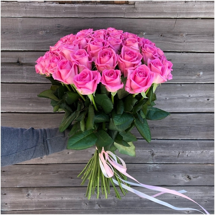 Купить цветы интернет магазин розы доставка цветов в губкинский