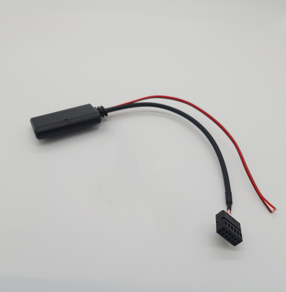 Адаптер для штатных USB/AUX-разъемов Opel Antara, Corsa D ACV 44-1230-001