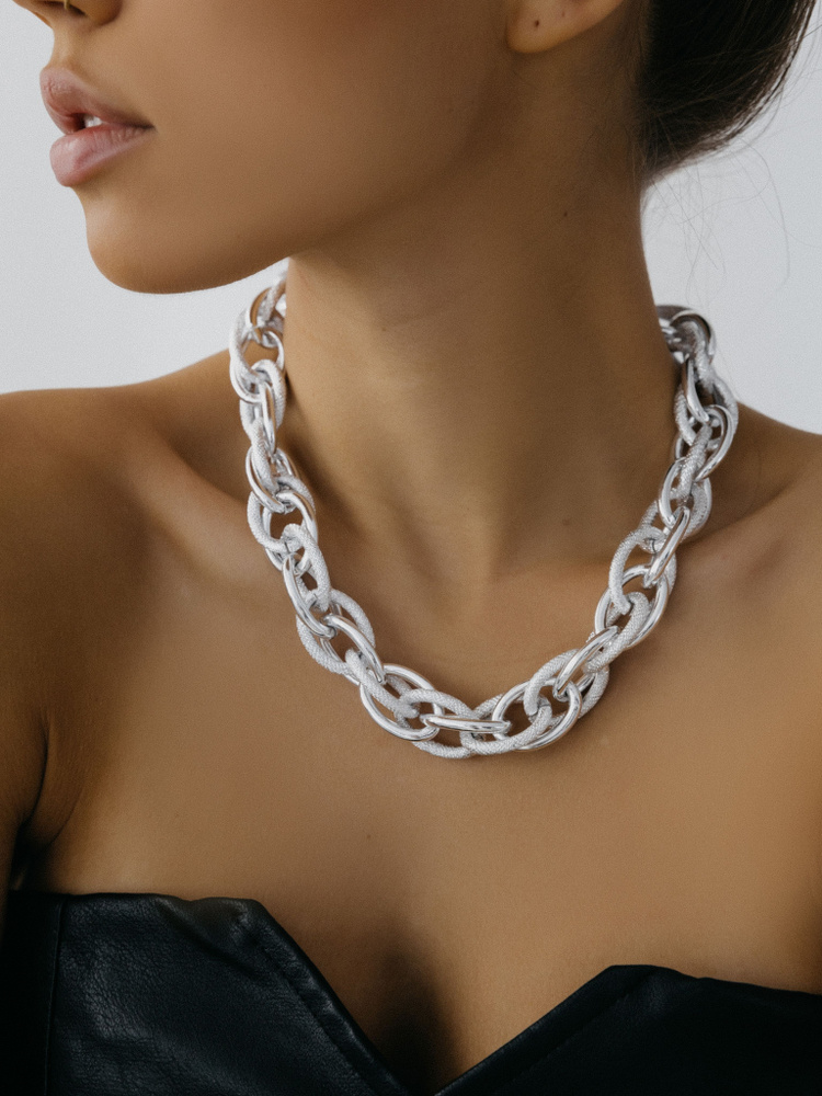 Колье на шею крупное цепочка женская бижутерия украшения ожерелье на шею аксессуар цепь чокер - купить с доставкой по выгодным ценам в интернет-магазине OZON (313540731)