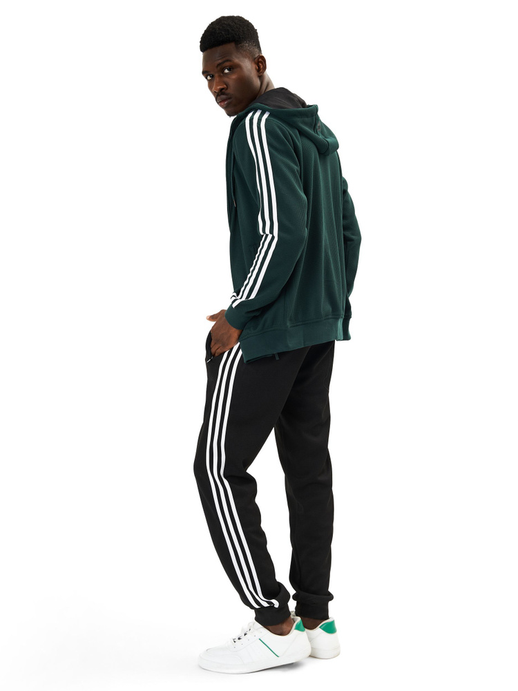 Костюм спортивный adidas #1