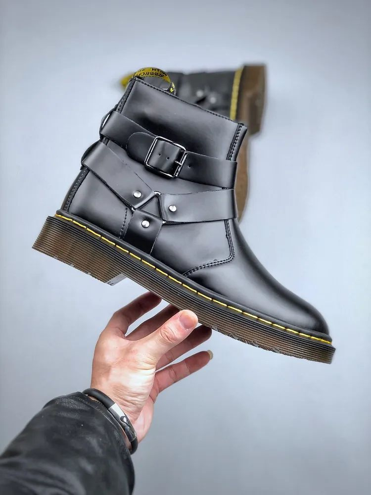 Ботинки Dr. Martens #1