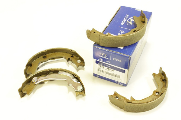 Колодки тормозные барабанные Hyundai Elantra 06-12 / Santa Fe 00-12