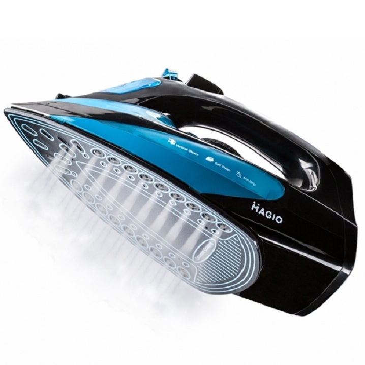 УтюгскерамическойподошвойифункциейвертикальногоотпариванияMagioMG-138+карандашдлячисткиутюга