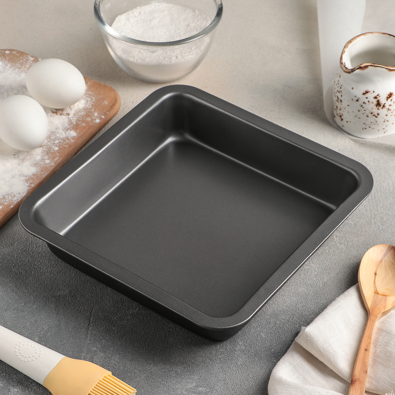 дрожжевой пирог с черникой. пирог квадратный. закрытый пирог. квадратная выпечка. красивый пирог с капустой.