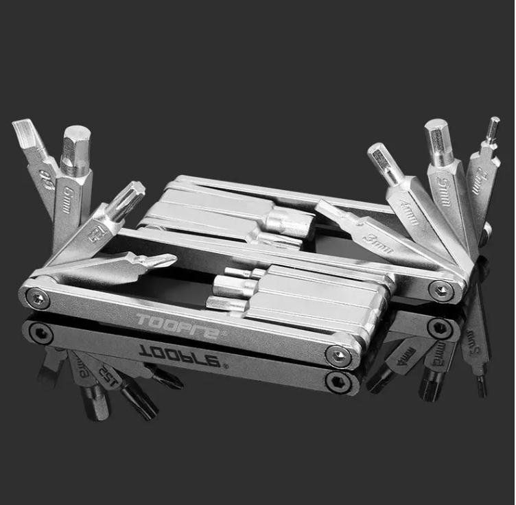 Мультитул TOOPRE X-TOOL CX8 конструкционная хром-ванадиевая легированная сталь 40CRV(40X), ШЛИЦ SL5; КРЕСТ PH4; HEX M2 M3 M4 M5 M6; TORX25; 82x29x7мм Мультитул TOOPRE X-TOOL CX8 конструкционная хром-ванадиевая легированная сталь 40CRV(40X), ШЛИЦ SL5; КРЕСТ PH4; HEX M2 M3 M4 M5 M6; TORX25; 82x29x7мм