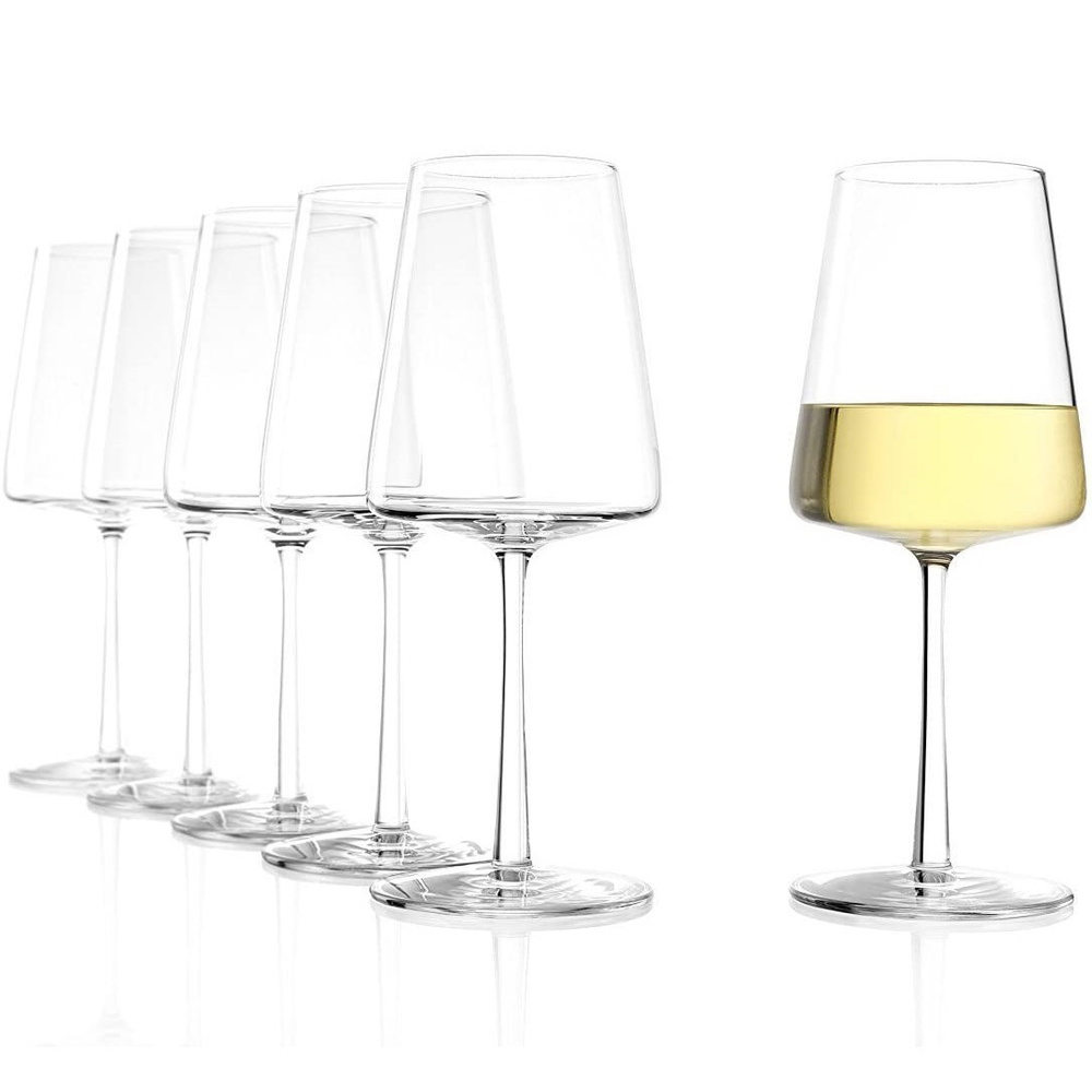 Для красного вина существует три основных типа бокалов: