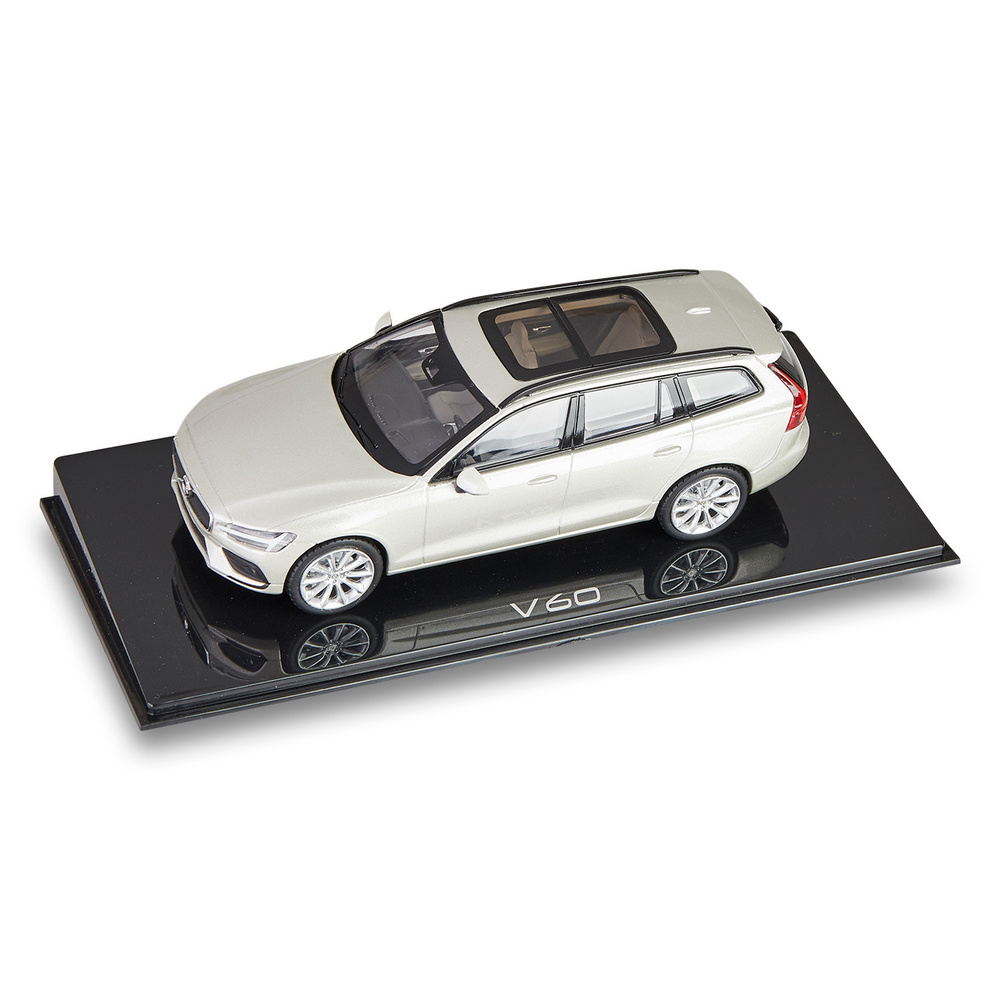 Модель автомобиля Volvo V60, Scale 1:43, Birch Light Metallic, артикул  32220750 Официальная коллекция Volvo - купить в интернет-магазине OZON по  выгодной цене (275870452)