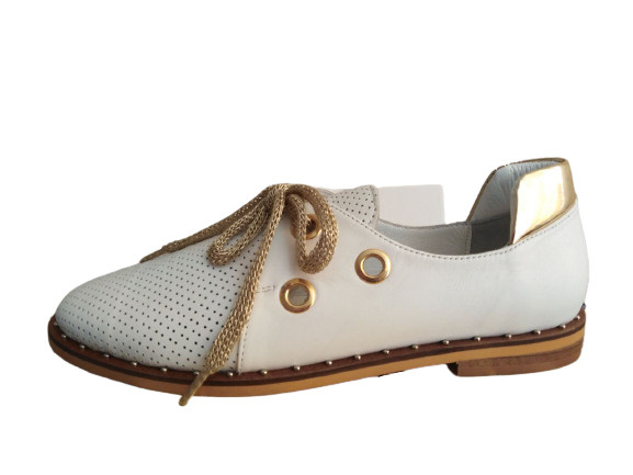 Туфли iLVi - купить с доставкой по выгодным ценам в интернет-магазине OZON  (538603919)