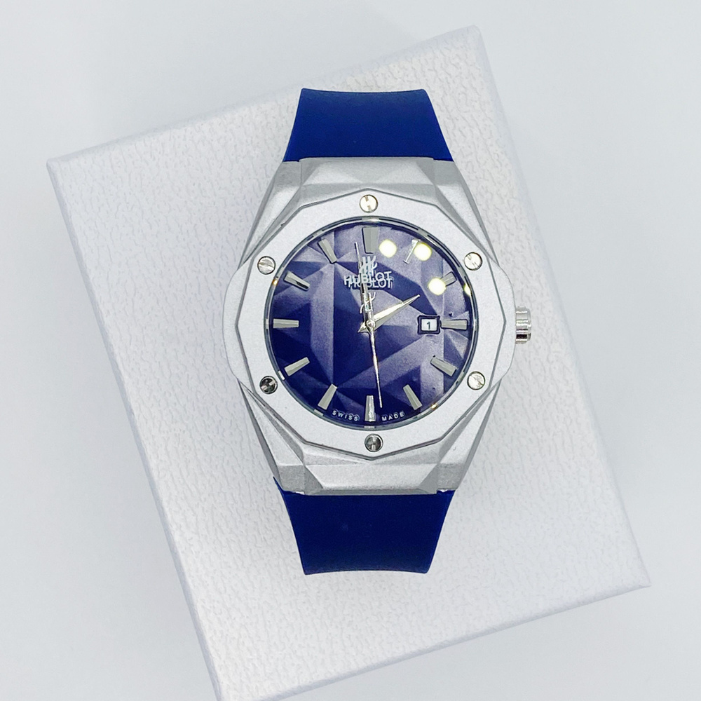 HUBLOT Часы наручные Кварцевые Hublot - купить с доставкой по выгодным ...