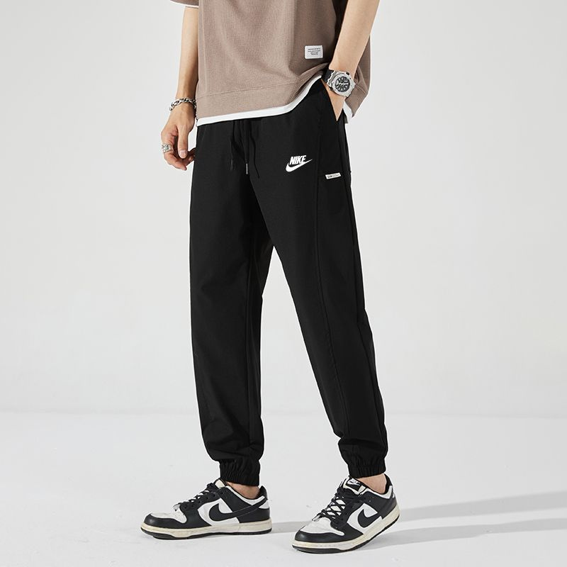 Брюки спортивные Jordan Men's Nike SporTSwear Pant #1