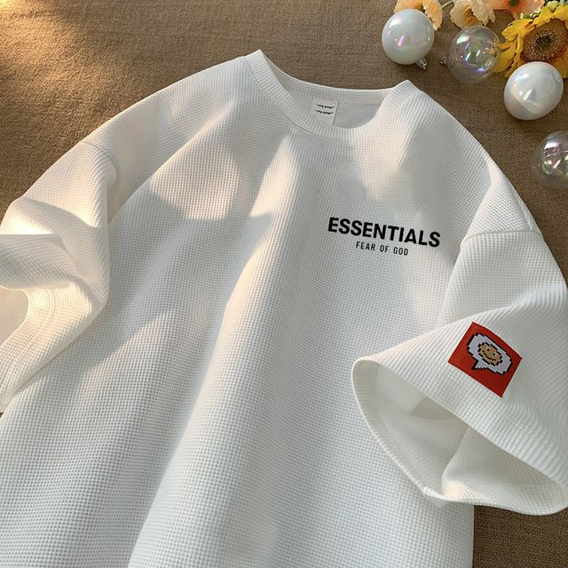 Футболка ESSENTIALS #1
