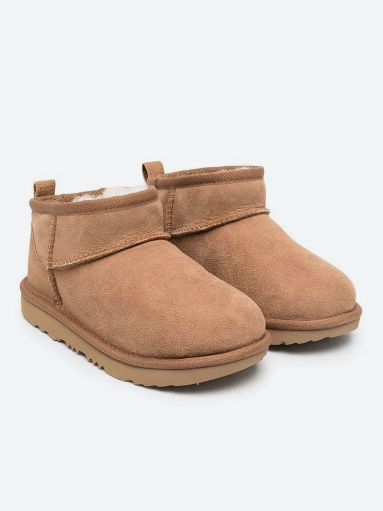 Ботинки UGG #1