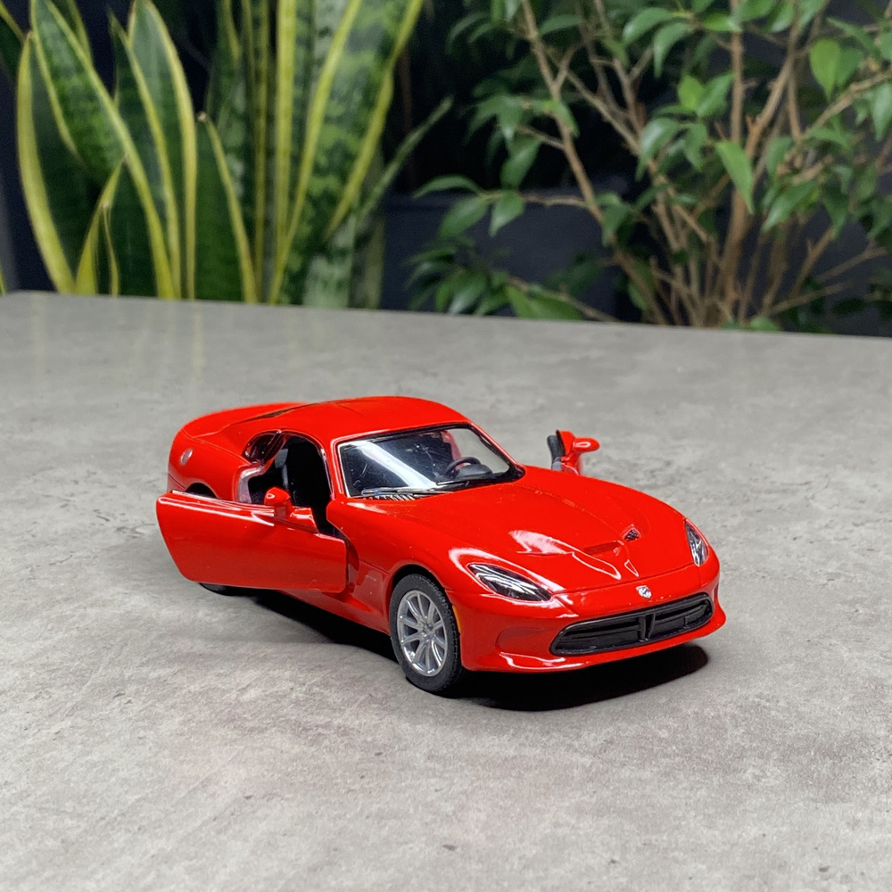 Машинка металлическая Додж Вайпер ГТС SRT Dodge Viper GTS 2013 Kinsmart  1:32 5363DKT инерционная, цвет Красный - купить с доставкой по выгодным  ценам в интернет-магазине OZON (539973833)