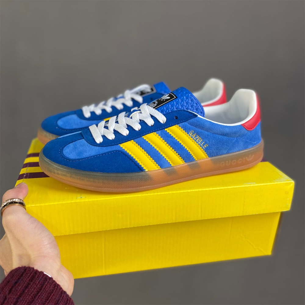 Adidas gazelle size 1 on sale