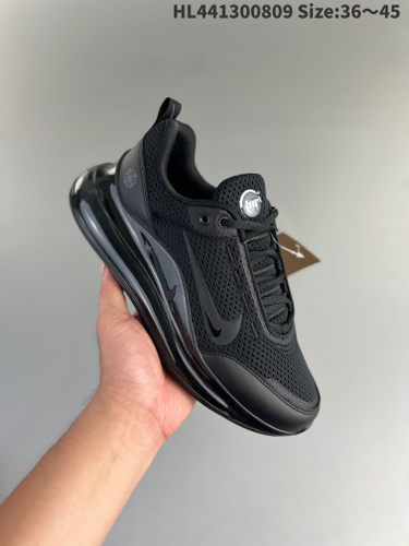 Nike air max hotsell 720 noir et blanche