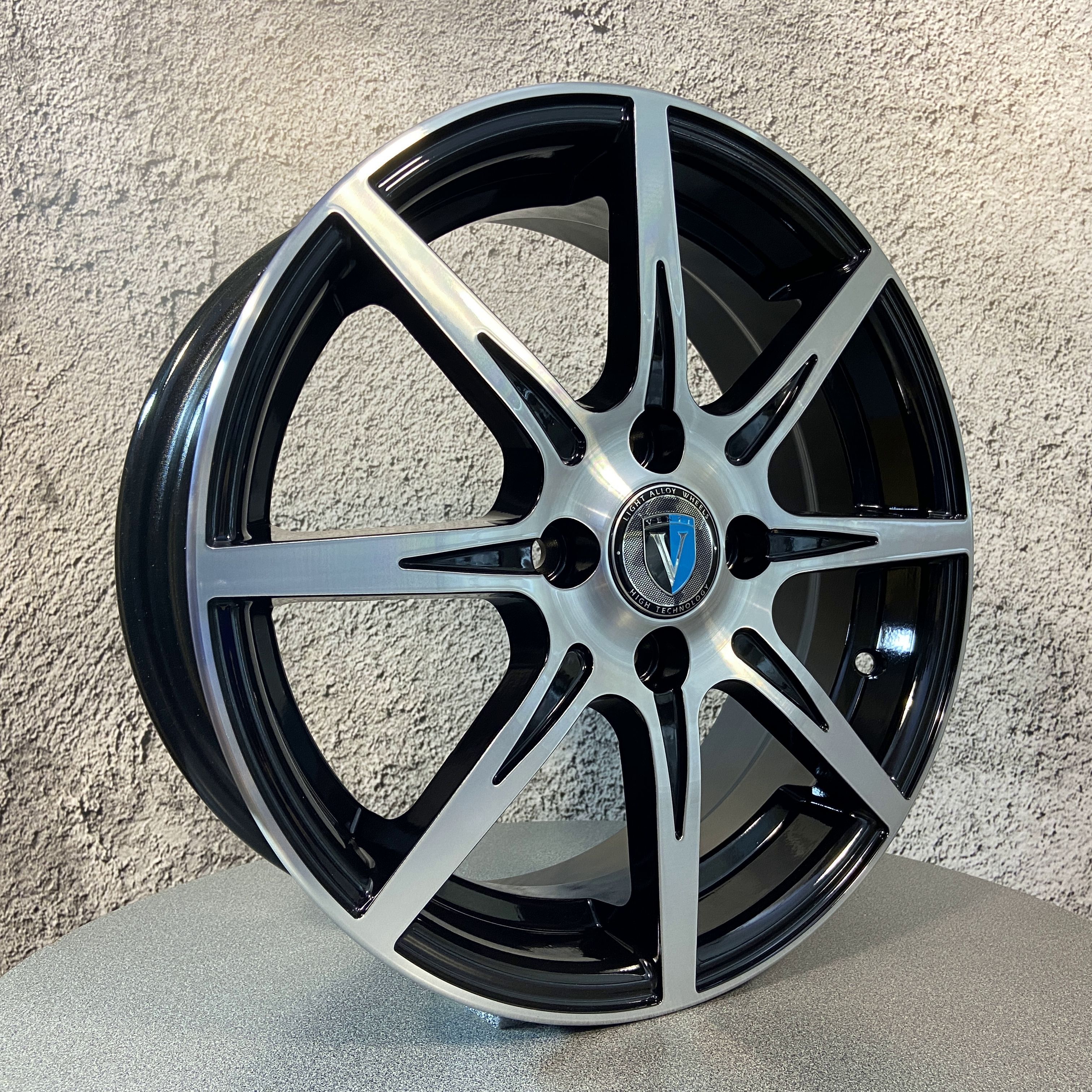 Venti1508КолесныйдискЛитой15x5.5"PCD4х100ET45D54.1