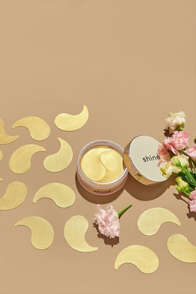 Патчи под глаза: эффективное решение для устранения отеков и темных кругов