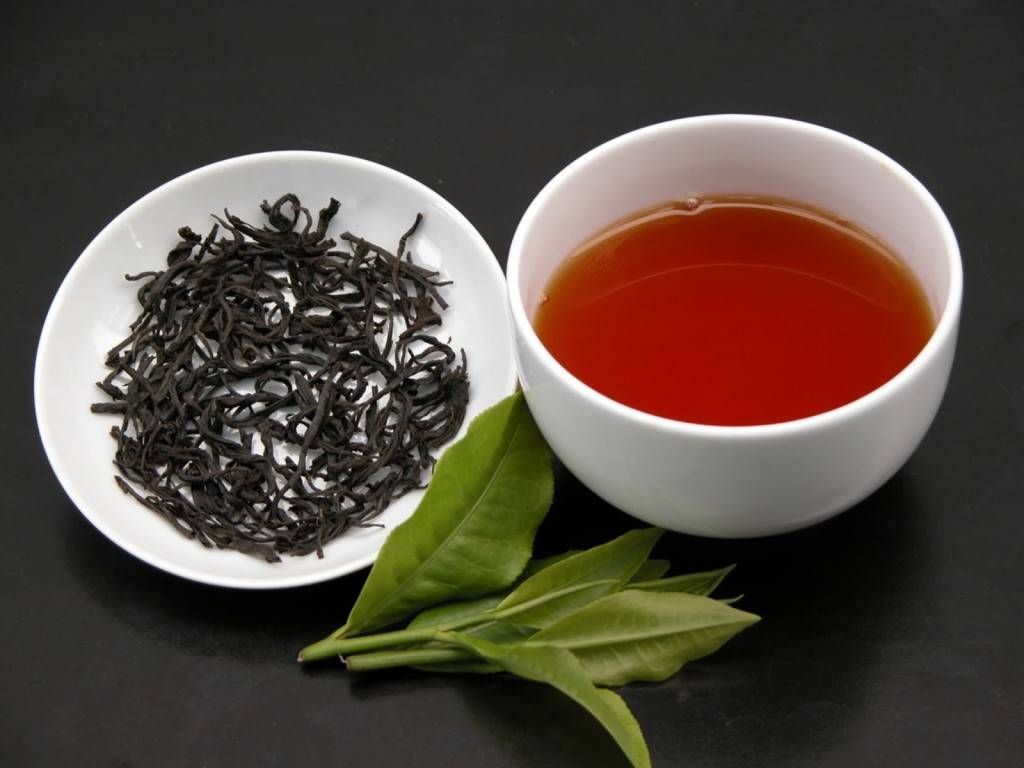 Листья чая китайского. Чай улун Япония. Бэнь Шань улун. Китайский черный чай. Элитные сорта чая.