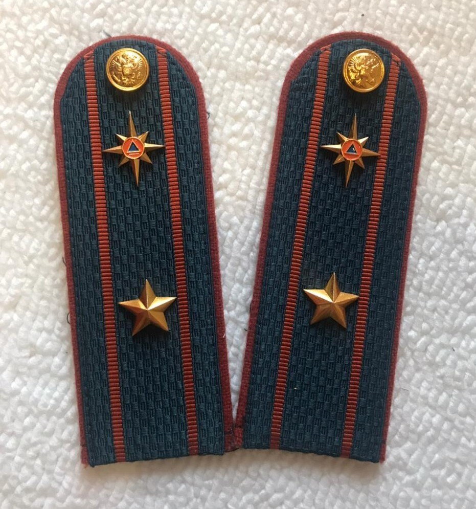 погоны старшего прапорщика мчс. три звезды на погоне мчс. три звезды на погоне мчс. погон лейтенант мчс россии. погоны фсин старлей.