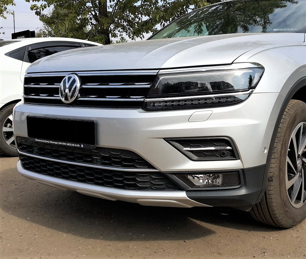 Накладка переднего бампера для Volkswagen Tiguan 2 поколения 2016+ Серебро  OFFROAD стиль купить по низкой цене в интернет-магазине OZON (813615308)