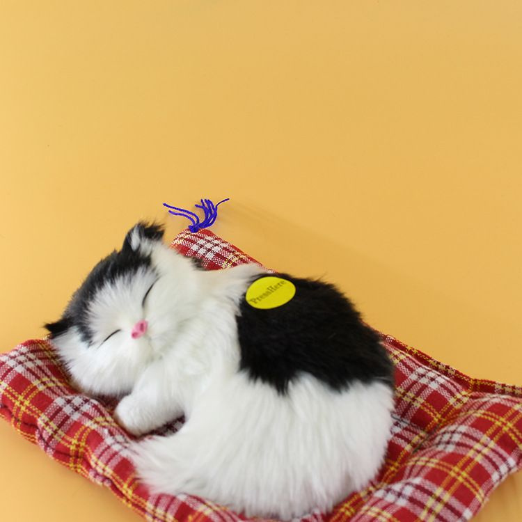 Мягкая игрушка спящий кот со звуком / Фигурка Спящий котенок на коврике со  звуком Мяу / Милый котик - купить с доставкой по выгодным ценам в  интернет-магазине OZON (854555920)