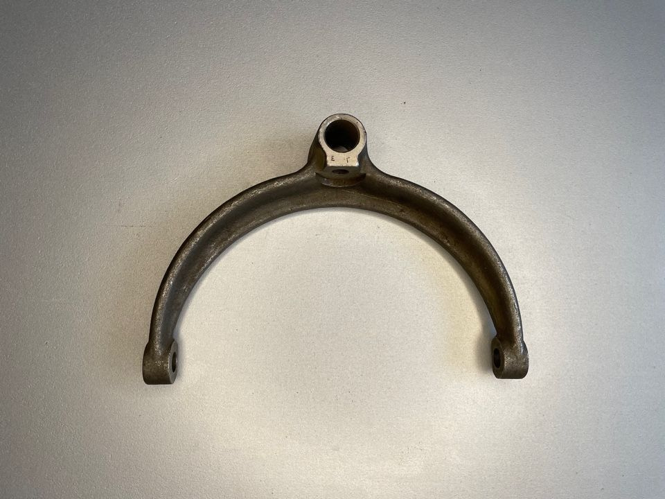 Вилка КПП КАМАЗ 2, 3-й передачи (ОАО КАМАЗ) - КамАЗ арт. 141702027 ...