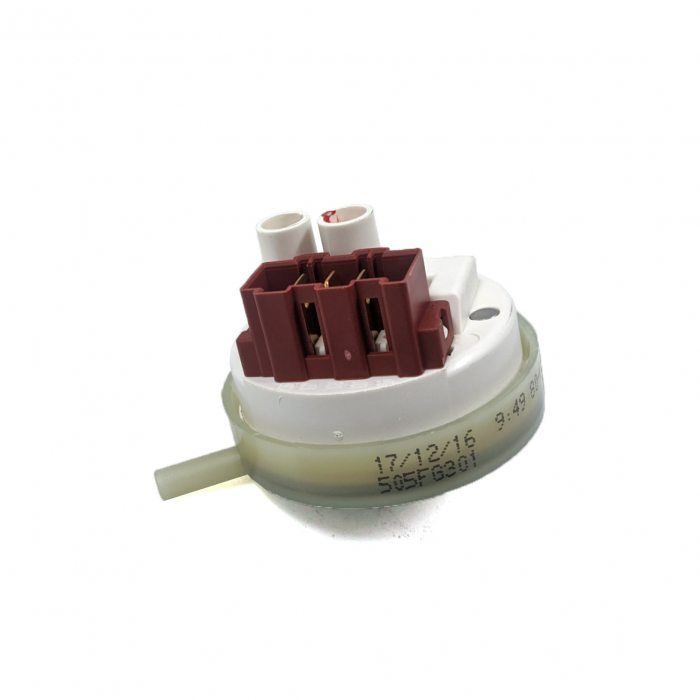 Пресостат (датчик уровня воды) Indesit Ariston C00272302 - купить с ...