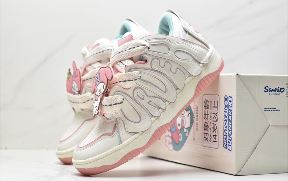 Кроссовки KUROMI - купить с доставкой по выгодным ценам в интернет ...