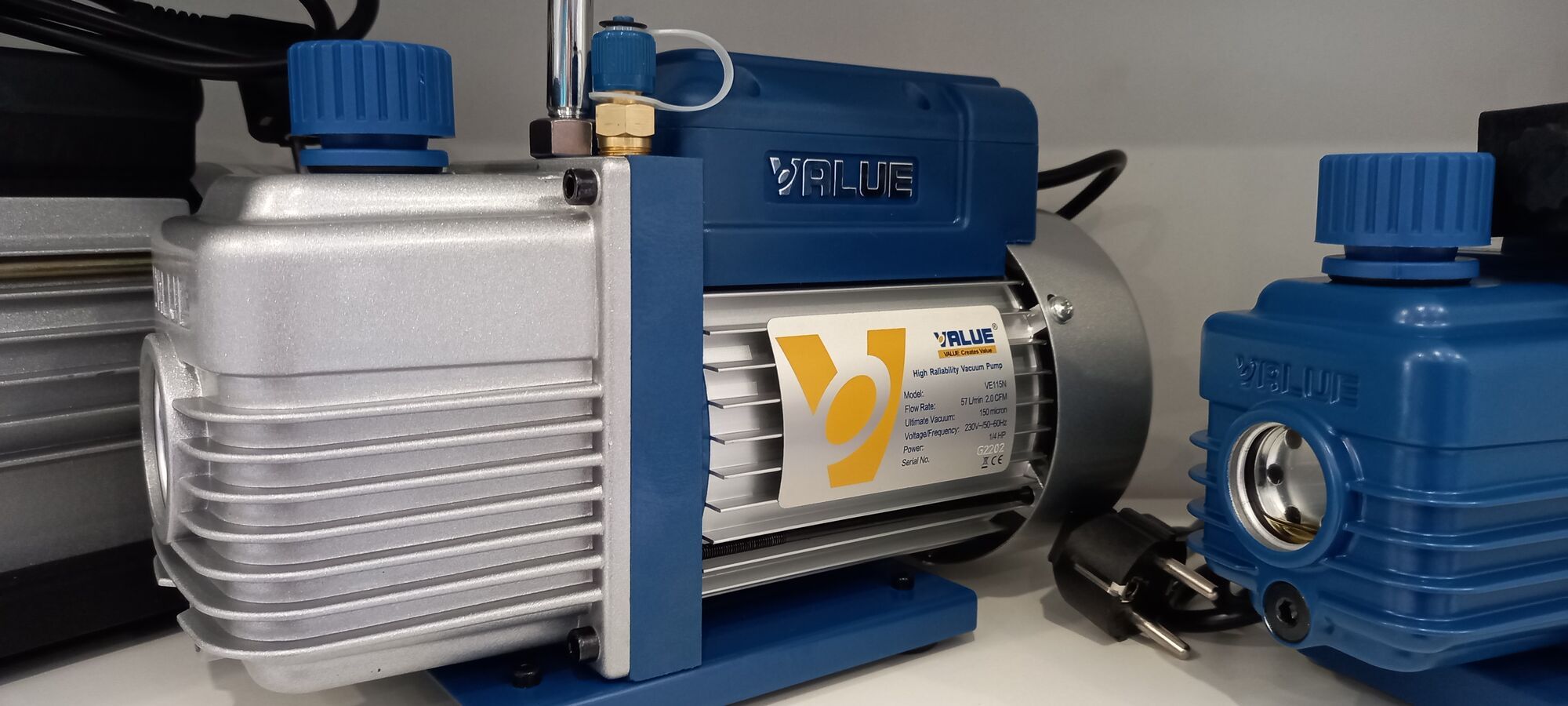 Value 115n. Насос вакуумный value ve 115n 00001366. Вакуумный насос value ve215n запчасти. , 42 л/мин, 4. Value ve-115n масло.