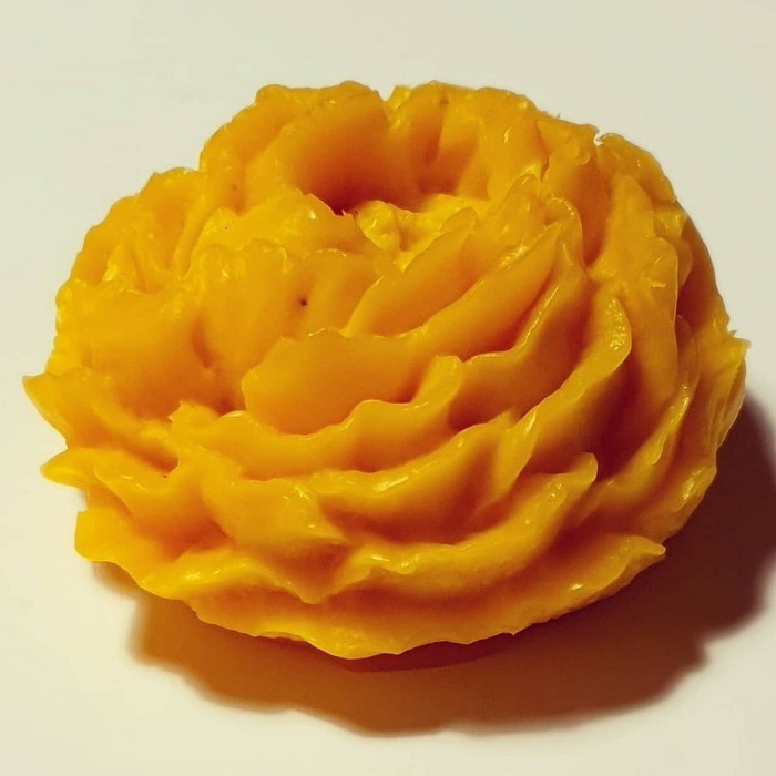 ФОРМА СИЛИКОНОВАЯ, МОЛД для заливки свечей "Пион" размер свечи 7х3,6см ...