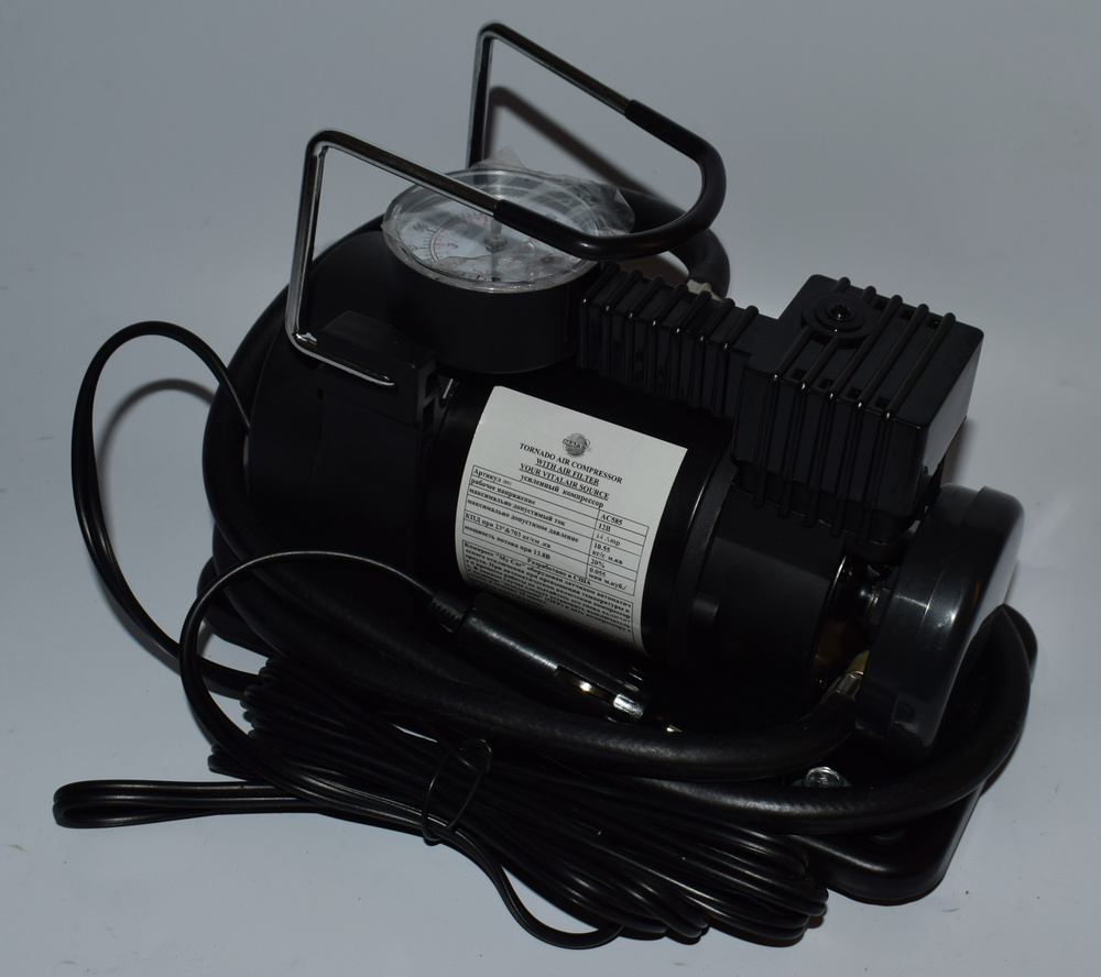 Автомобильный компрессор TORNADO AC-585 35 л/мин , 12В/30А , шланг 3 м ...
