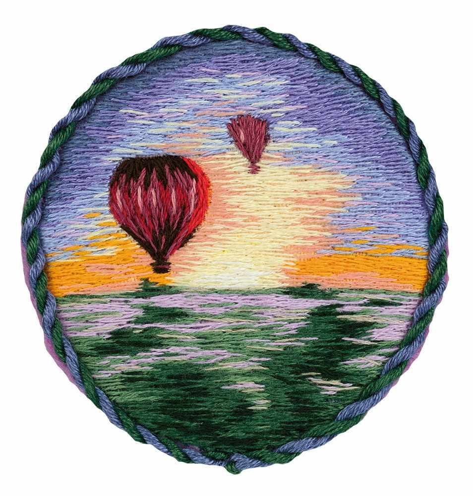 Набор для вышивания Panna JK-2185 "Брошь. Воздушные шары", 5,5х5,5 см // Лето, Пейзаж, Украшения, Броши #1