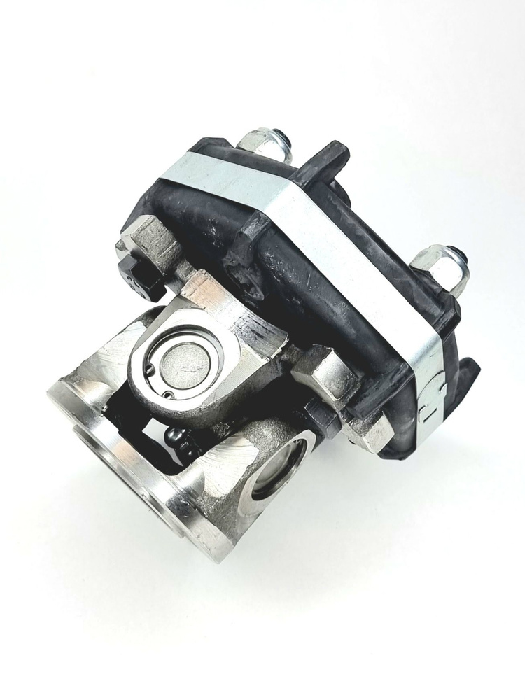 Усиленный промежуточный карданный вал на усиленной крестовине Нива ВАЗ ...