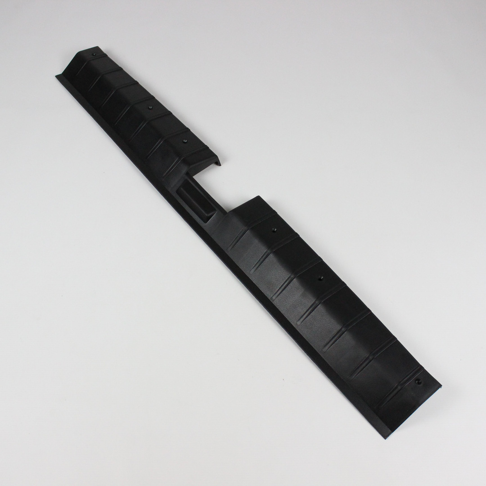 Планка (накладка) облицовка замка панели задка Нива 21213 - купить по ...