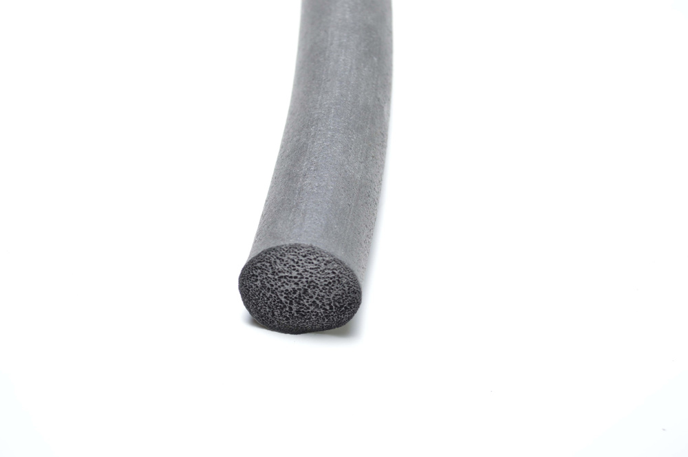 Шнур уплотнительный черный из микропористой резины 6 мм 6 метров  #1