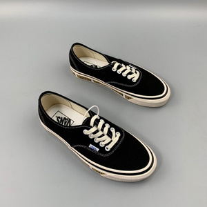 vans 44 dx