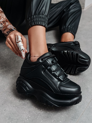 Черные женские кроссовки на платформе купить в Москве