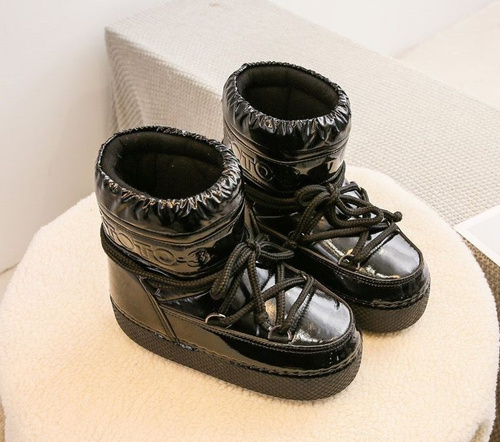 Moon boots hot sale ugg