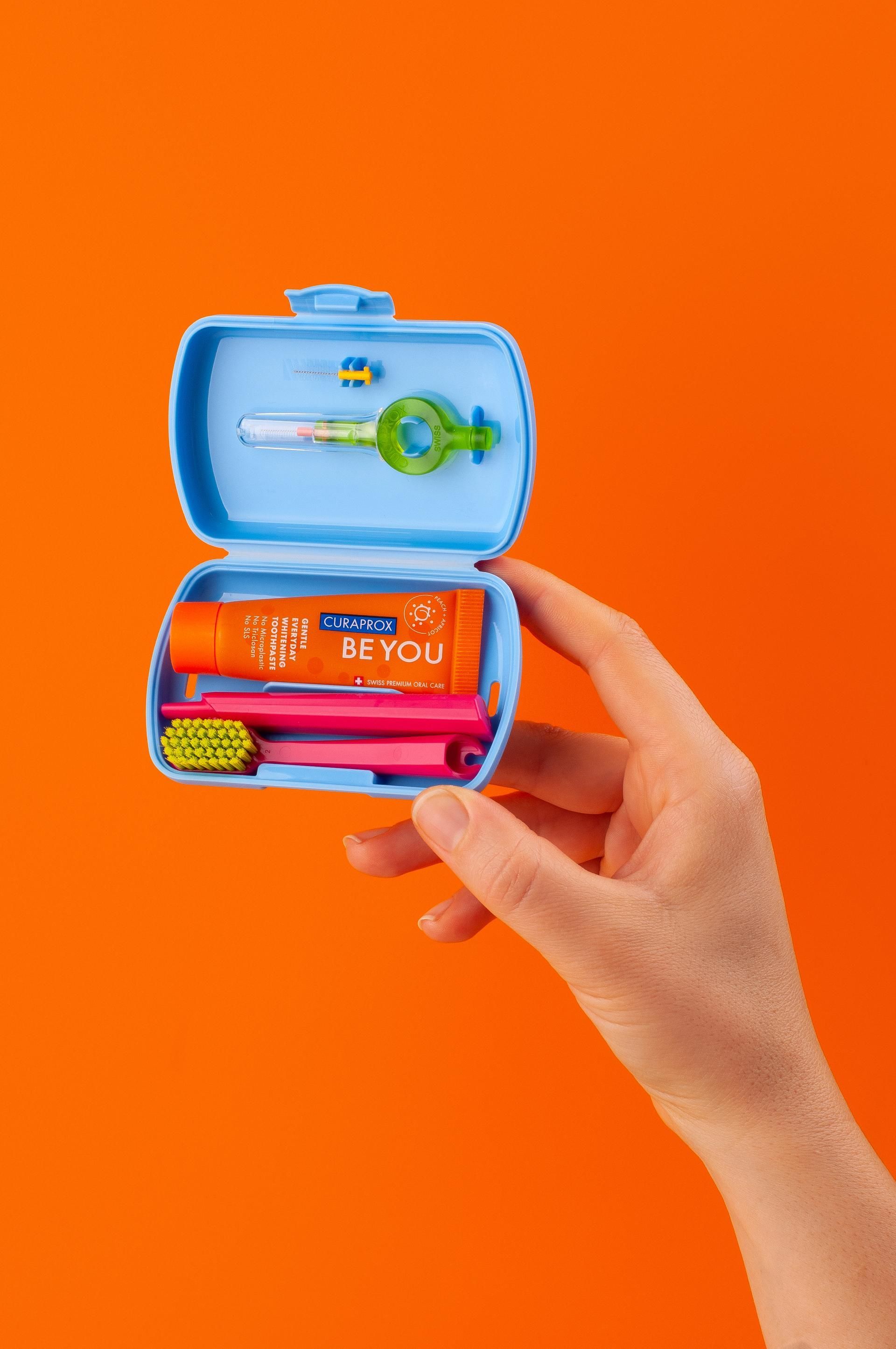 CURAPROX Дорожный набор с зубной щеткой и пастой, комплектом ершиков ...