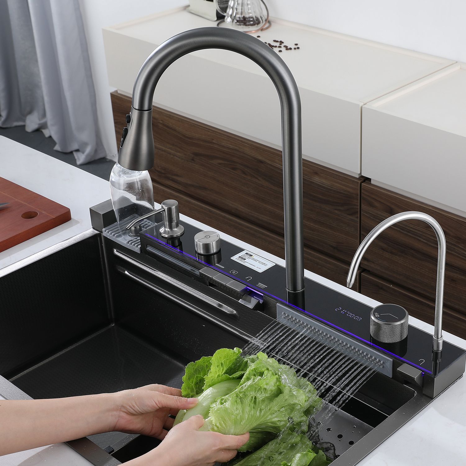 Stream multifunctional waterfall kitchen sink. Мойка для кухни с водопадом. Кухонная мойка с водопадом. Раковина водопад для кухни. Steel Waterfall Kitchen Sink.