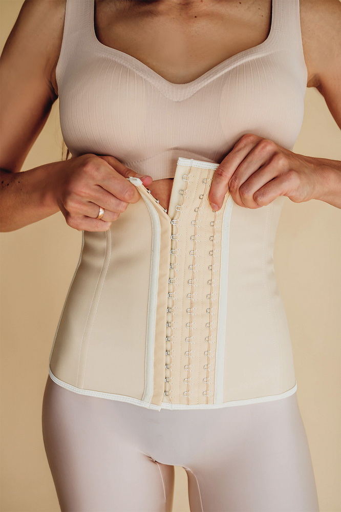 Корсет для похудения и подтяжки фигуры Waist Training с лямками