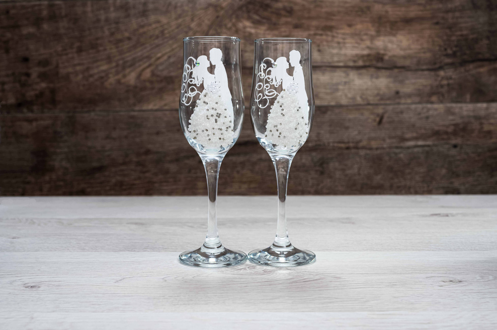 Свадебные бокалы для шампанского ручной работы