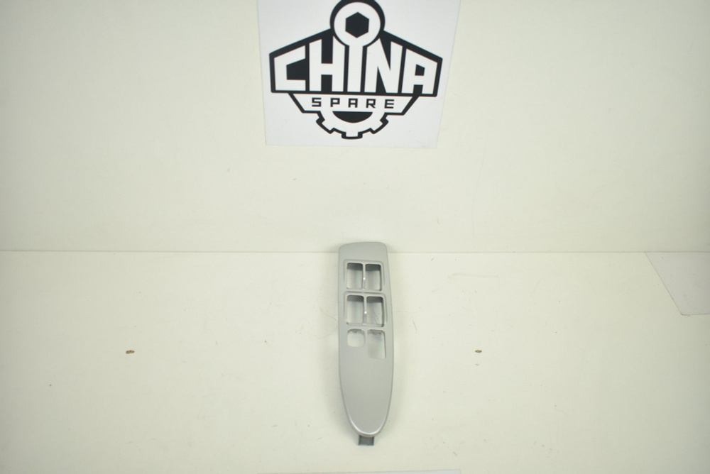 Накладка Блока Кнопок Управления Стеклоподъемниками(ков) Водительской ...