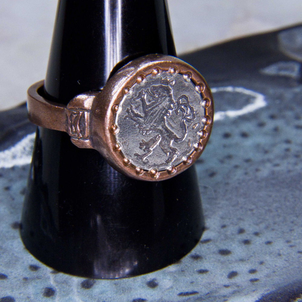 Кольцо со львом из меди с нейзильбером - купить с доставкой по выгодным ...