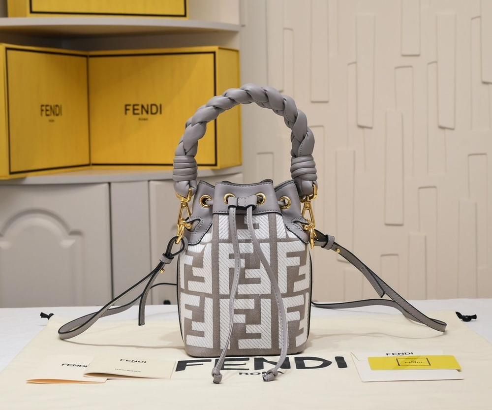 Fendi Сумка #1