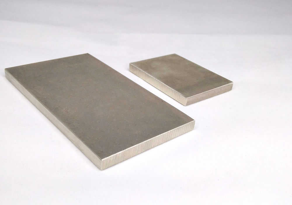 Нейзильбер листовой МНЦ 15-20 толщиной 8мм Размер 50х85мм - купить с ...