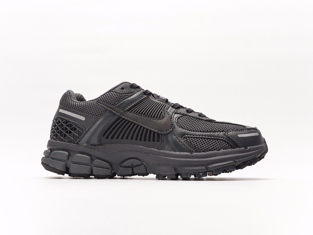 Nike zoom pure black on sale