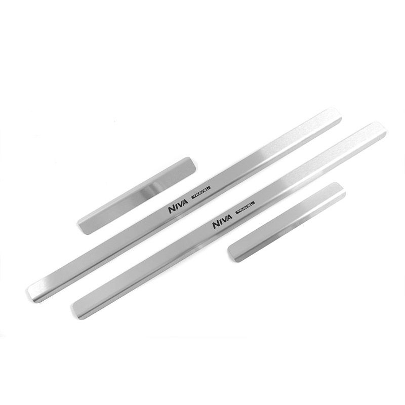 Оригинальные накладки на пороги с надписью \"Niva TRAVEL\" для Лада Нива ...