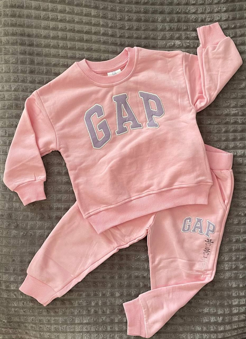 Спортивный костюм gap