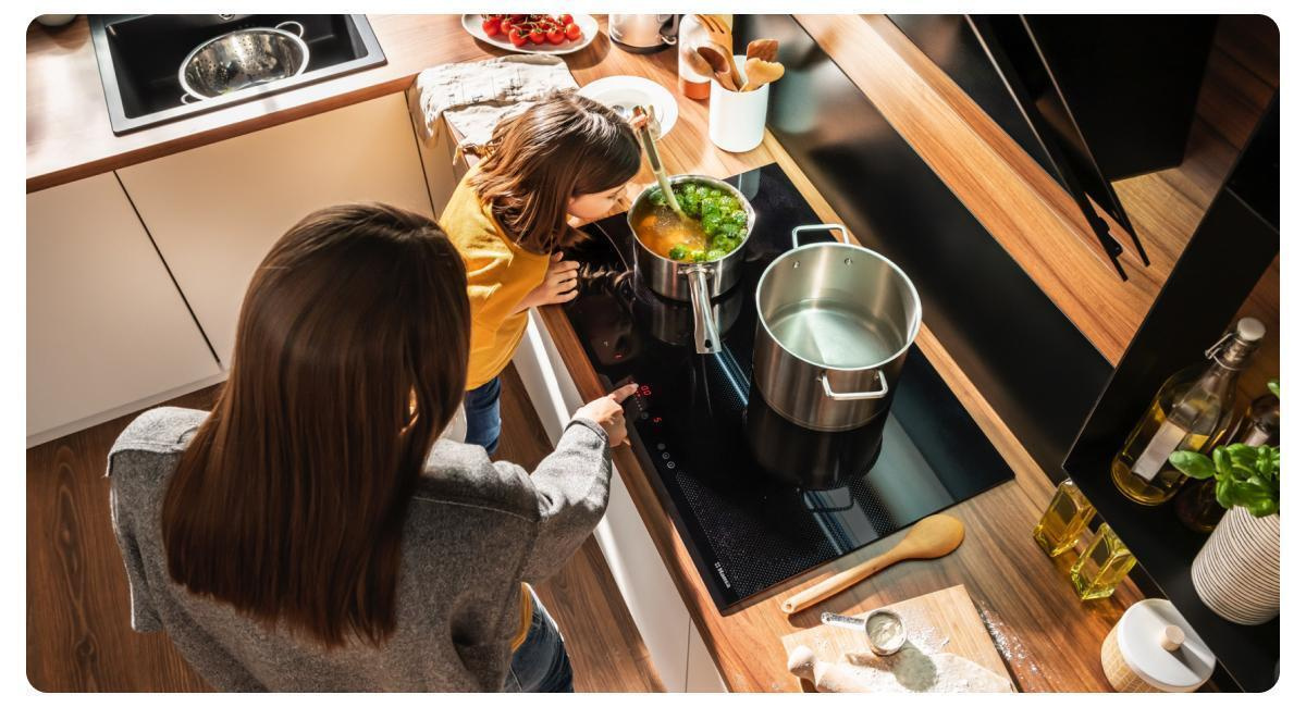 Индукционная варочная панель Hansa BHI68302, стеклокерамическая ...